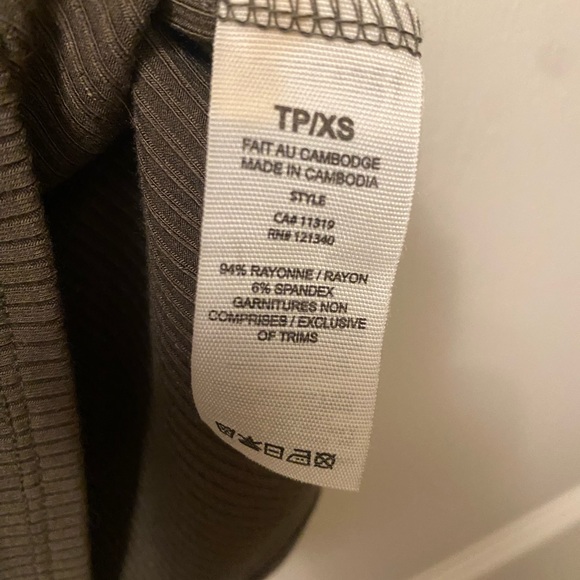 Green one shoulder long sleeve crop top XS - Picture 4 of 4